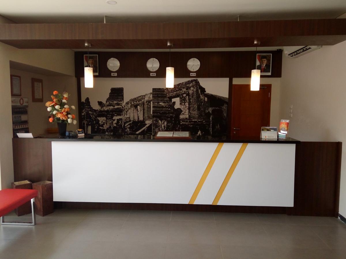 Hotel Wisata Baru セラン エクステリア 写真